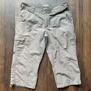 Columbia Cargo Pedal Pusher Utility Capri Pants Women’s Size 8 Hiking Outdoor